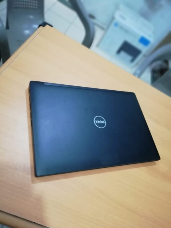 DELL Latitude E7490 intel Core i5 8th Gen RAM 8GB DDR4 256GB SSD - Image 6