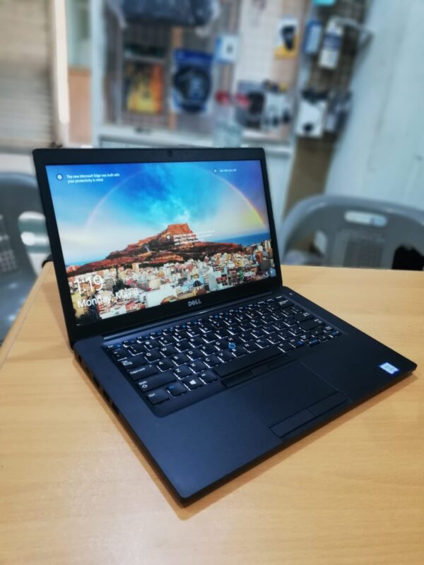 DELL Latitude E7490 intel Core i5 8th Gen RAM 8GB DDR4 256GB SSD - Image 2
