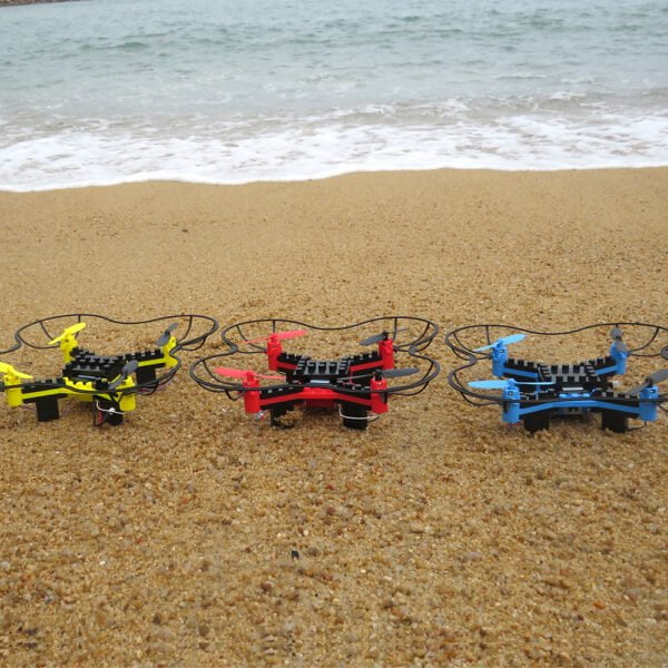 Building Blocks Heliway 902HS Mounting Blocks 6-Axis Quadcopter With Remote Control And 0.3MP WiFi Camera - Image 2
